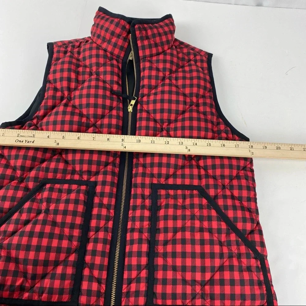 J Crew Down Quilted Puffer Vest Jacket Red Black Buffalo Plaid Womens Size Small